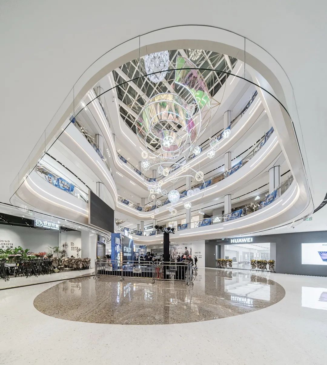 龙湖新型商业综合体不同层次的空间体验