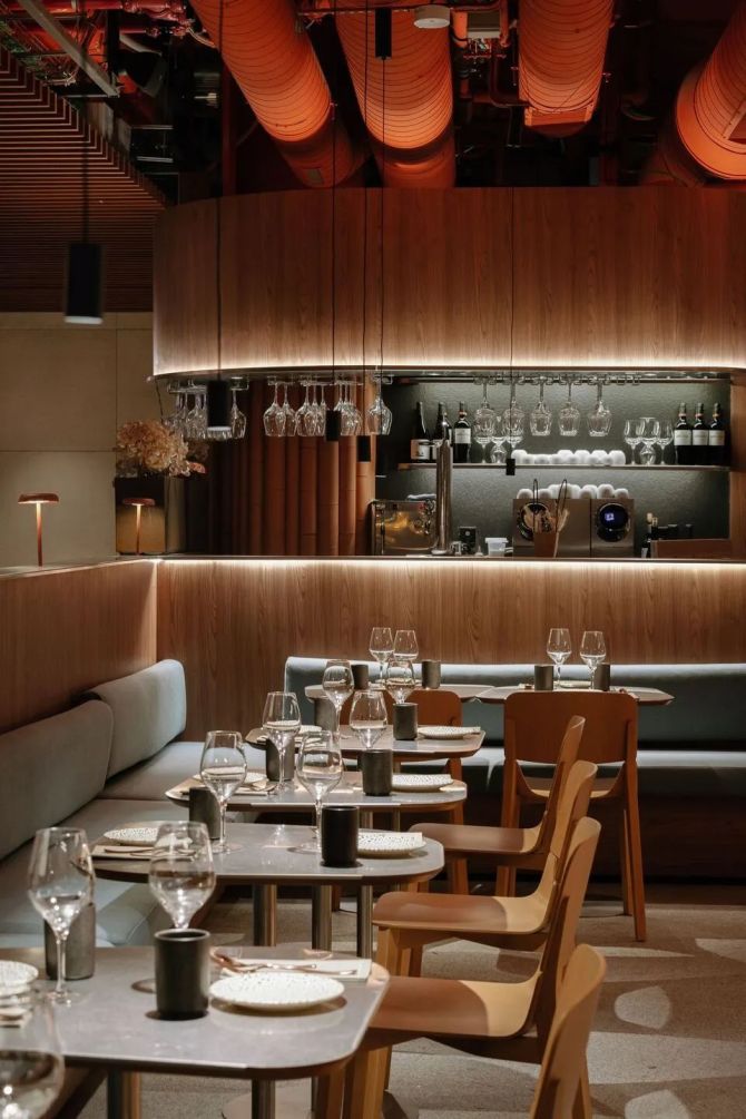 新知达人, 米其林星级餐厅，以空间创造美食的价值