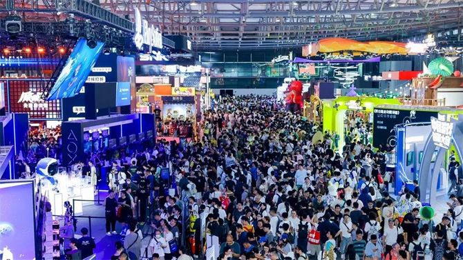 Fun Technology, 2024 ChinaJoy: Gaming monitors compete for beauty