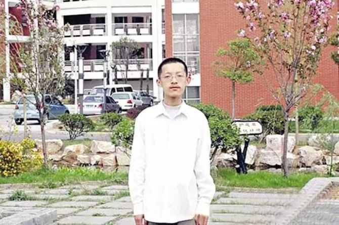 新知达人, 北大数学天才柳智宇出家多年，首次接受记者采访