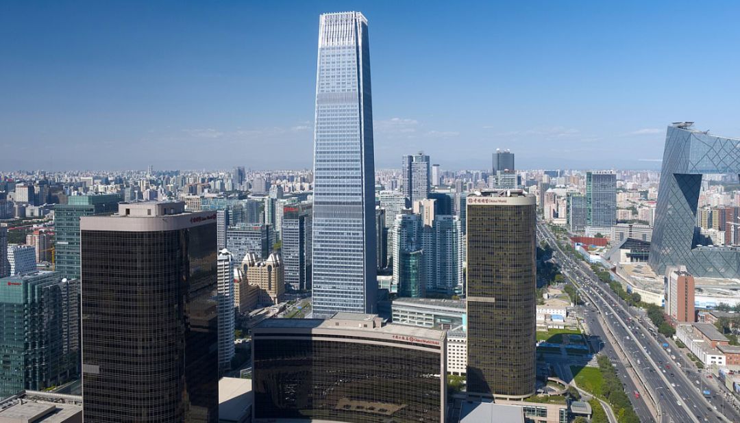 国贸大厦a座),为一座由som设计,高达330米的摩天塔楼,目前仍为北京