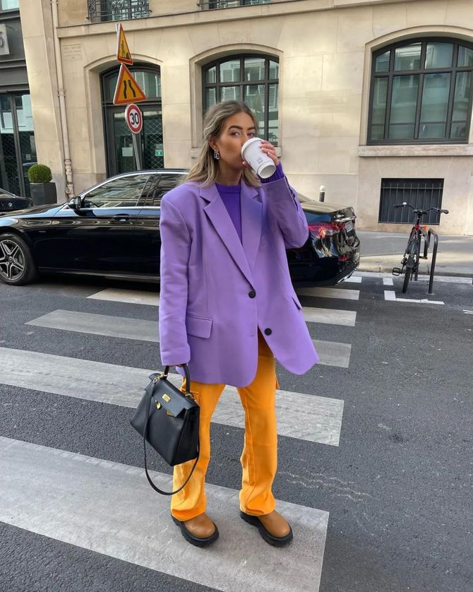 紫色和橙色春天最时尚的颜色组合