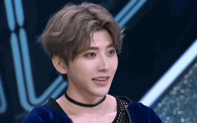 8c9798a1f6f2f365cd15b072c73a4176.gif