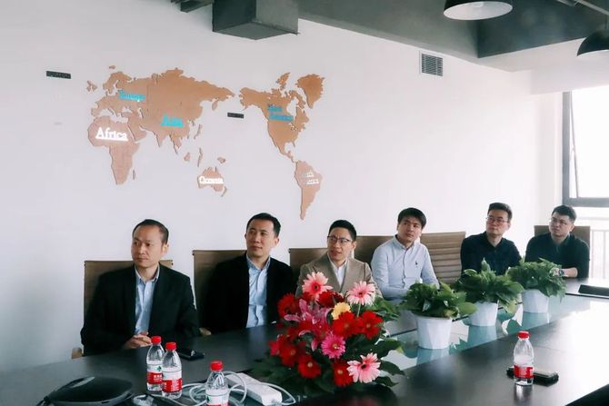 新知达人, GrowingIO 上海分公司乔迁新居!