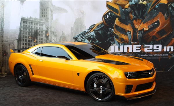 看过《变形金刚》的小伙伴,对雪佛兰科迈罗应该是再熟悉不过了,该车是