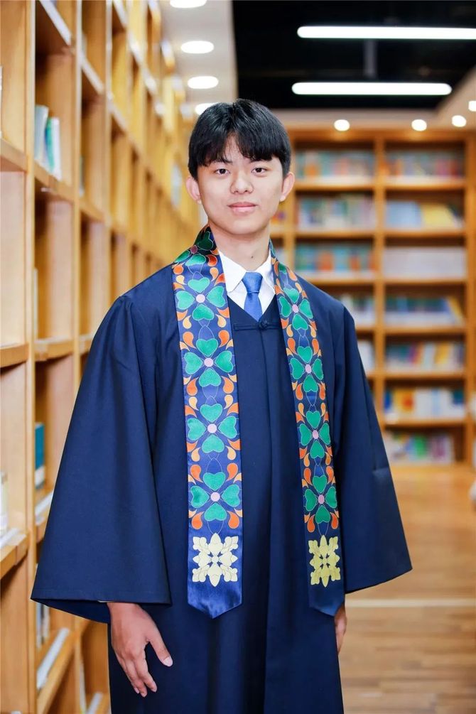 新知达人, 北京市新英才学校毕业生故事 | 有趣、好学、阳光、高颜值……这个学长不同凡响