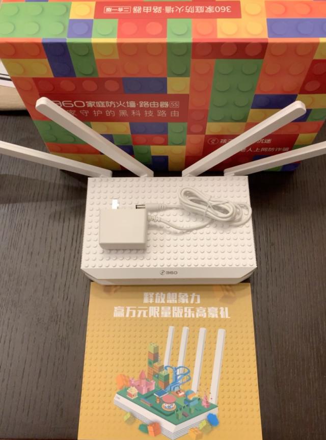 新知图谱, 360 5S 防火墙:这个路由器想玩转你残留的童心,但……