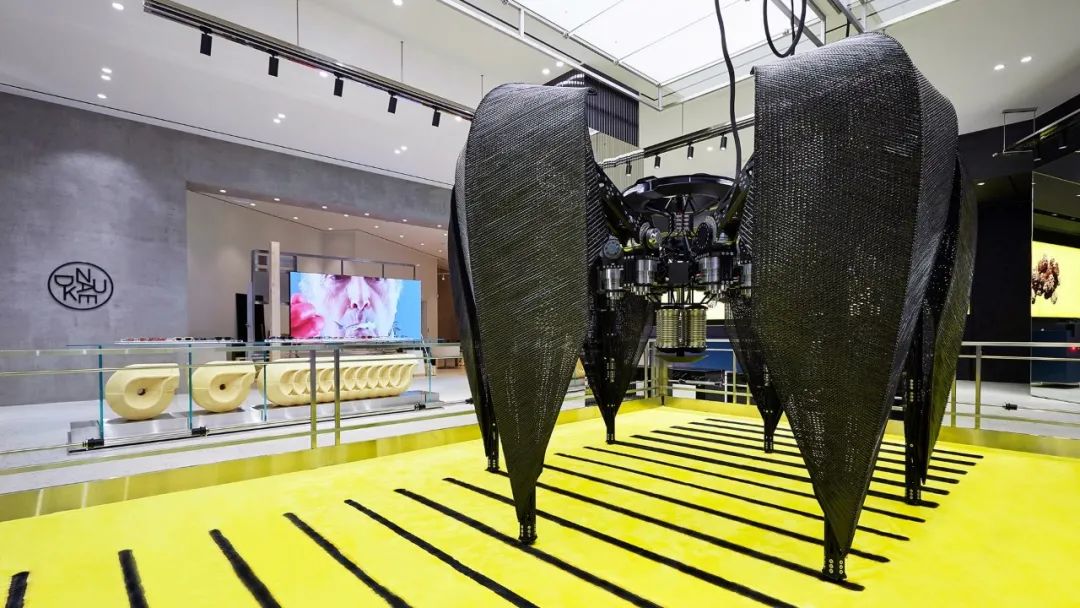 gentlemonster千店千面的沉溺式空间设计光靠卖新鲜感就能火遍全球