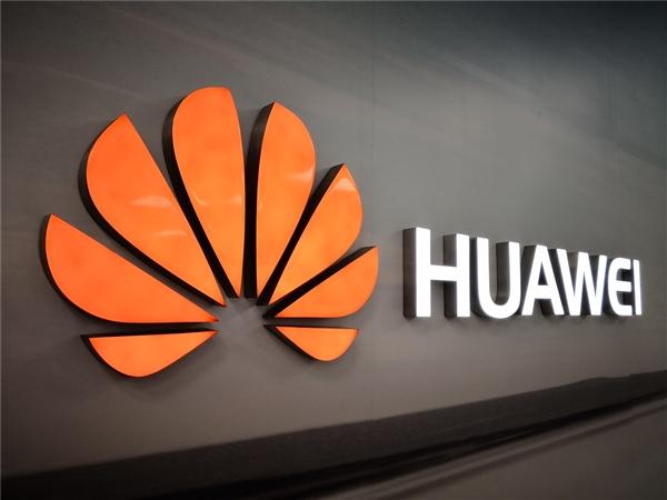 新知图谱, 华为Mate 30 Pro最新爆料:前置双摄开孔+后置四摄