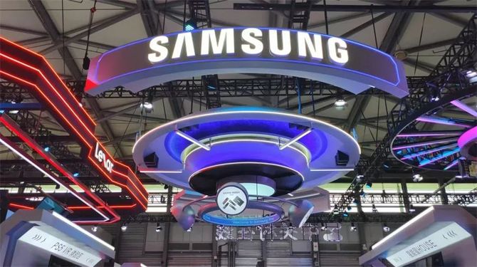 Fun Technology, 2024 ChinaJoy: Gaming monitors compete for beauty