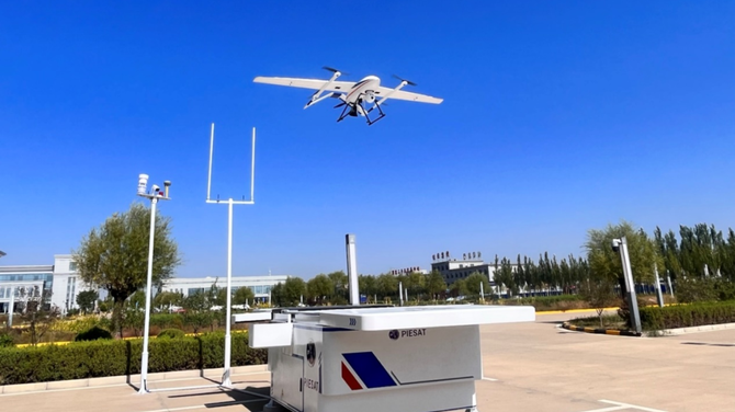 无人机网, 蜂巢航宇su-50智能无人机场"硬核"出击,深度拓展工业无人机