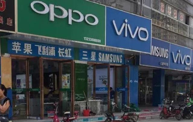 新知图谱, 曾经是小米走线上,OV奔线下,而现在是小米奔线下,OV走线上?