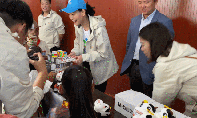 新知图谱, 母婴前沿包亚婷：我和澳优在西藏