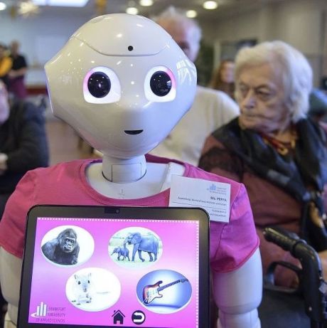 养老机器人行业深度报告：当AI撞上养老