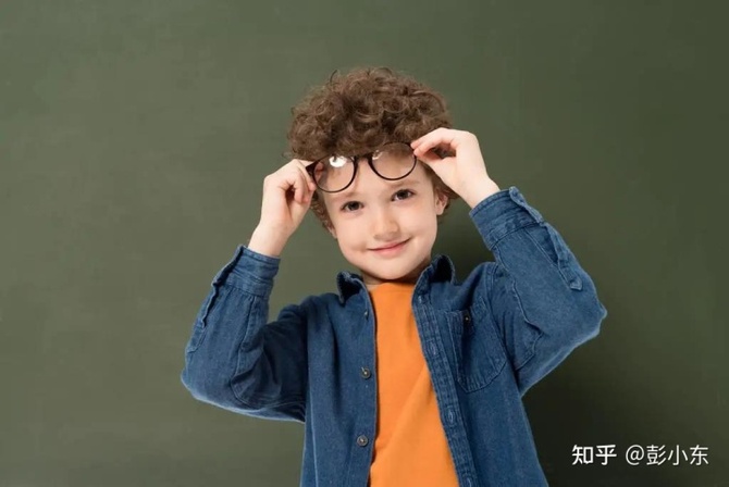新知达人, 广告销售你的形象决定你的收入!你的形象至少价值100万!