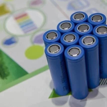 锂电池行业深度报告：龙头收份额，格局更清晰