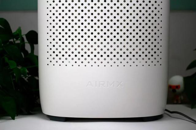 秒新airwater加湿器评测 加湿器界的性能怪兽 媒体训练营 商业新知