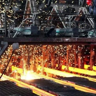 钢铁行业2022年中期策略：供给收缩与稳增长