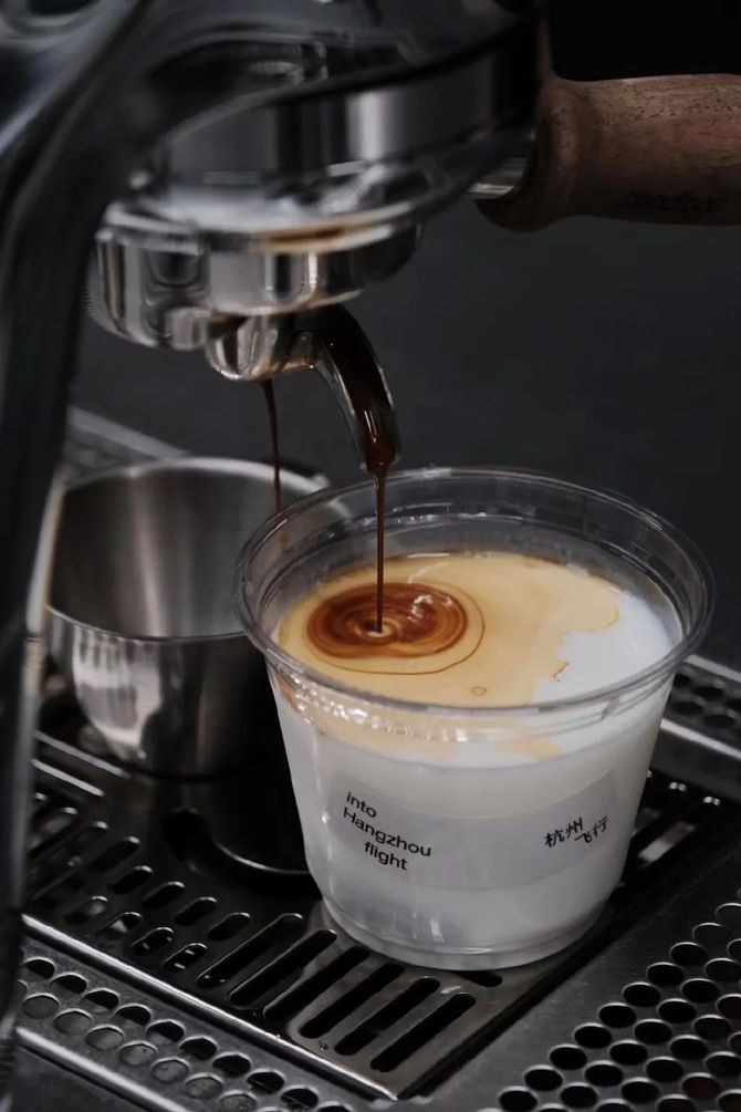 商业地产观察, 速溶咖啡的现磨咖啡店之路还"有戏"?