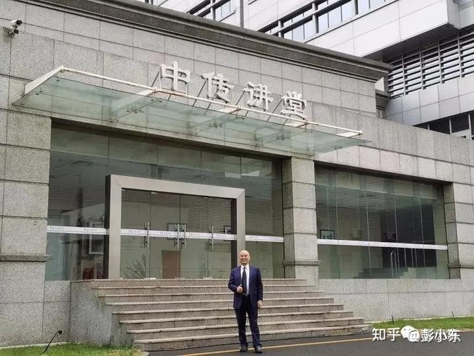 新知达人, 广告销售绝对成交的实战技巧
