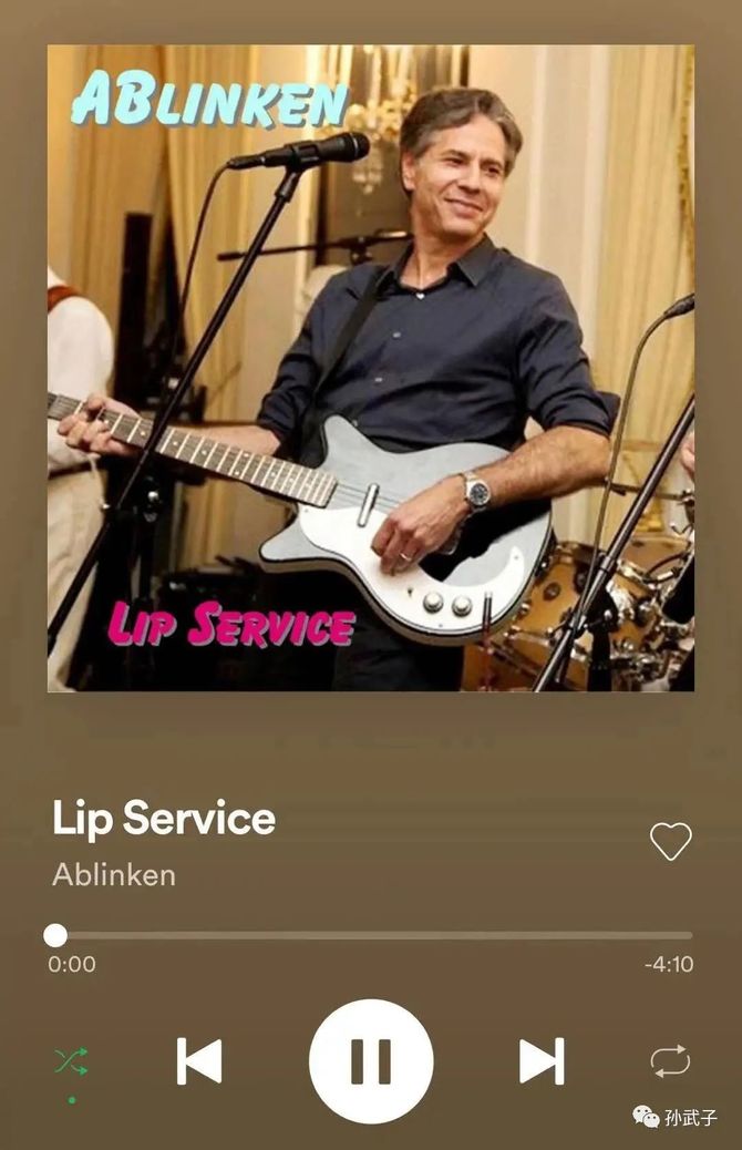 年于线上音乐平台spotify上发布了两首单曲"lip service"及"patience"