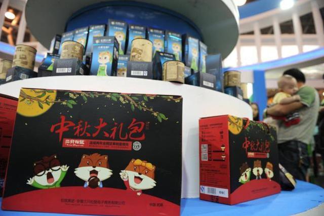 新知图谱, 七年领跑天猫坚果类目第一,三只松鼠凭什么屹立不倒?