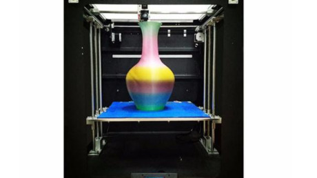 光固化3D打印强势破圈  消费级3D打印又到了群雄逐鹿时代？