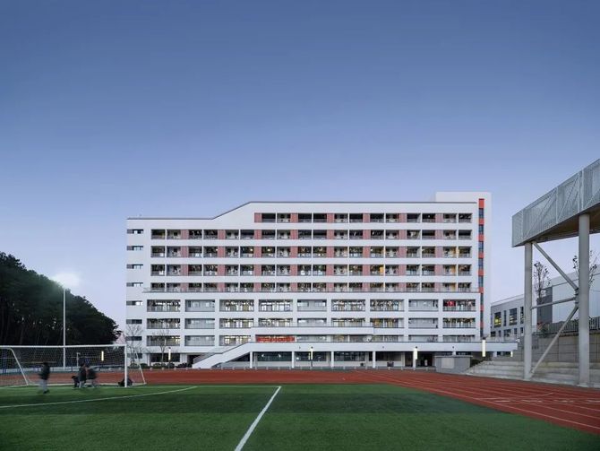 象外营造工作室丨吉首中驰湘郡礼德学校一期