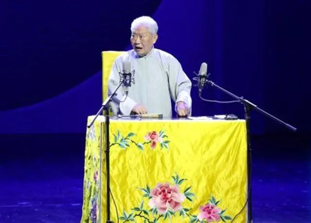 新知达人, 马云81岁父亲马来法：曲艺界元老却从不愿提及儿子马云？