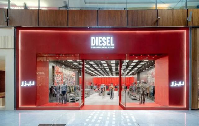 Diesel在迪拜购物中心开设全新概念店