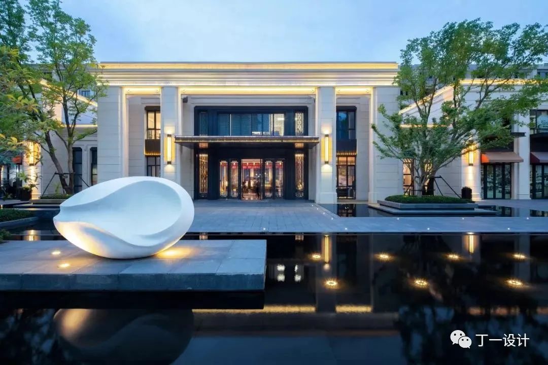 拒绝千篇一律,现代新中式建筑就得这样做!_丁一设计-商业新知